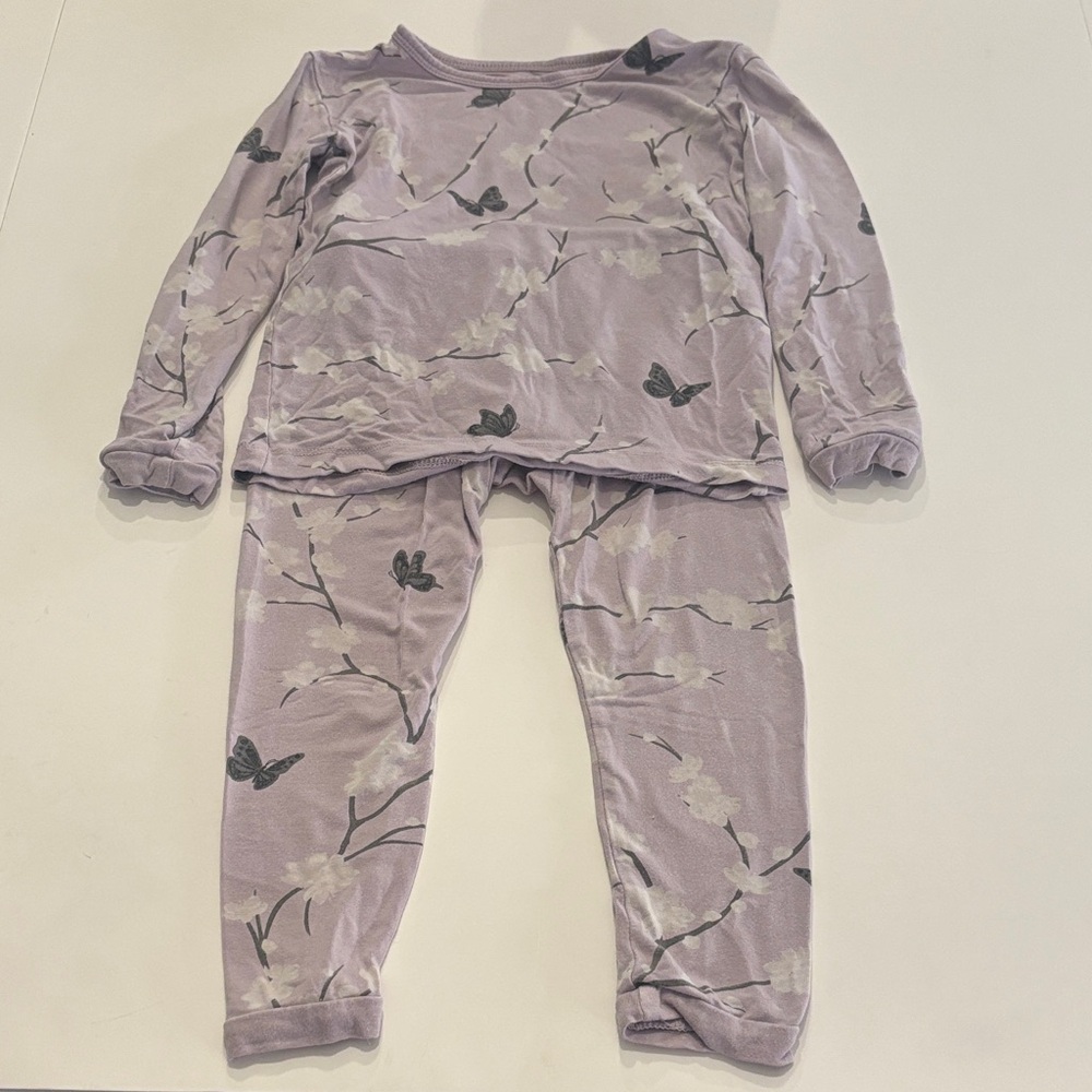 Kyte BABY Lavender Pajama Set with Butterfly and Branch Design